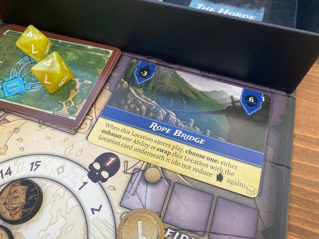 Читать или играть? Главная дилемма Set a Watch